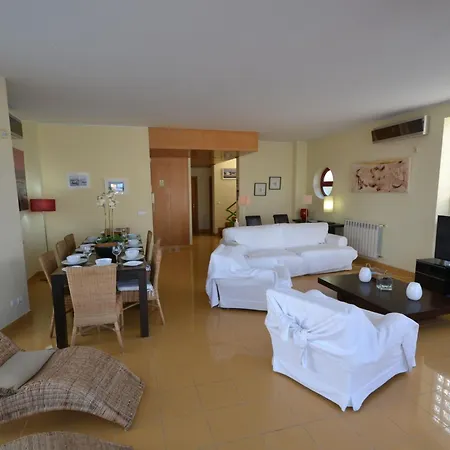 Casa de Férias Holiday Lepellaux Lote 7 By Interhome Albufeira